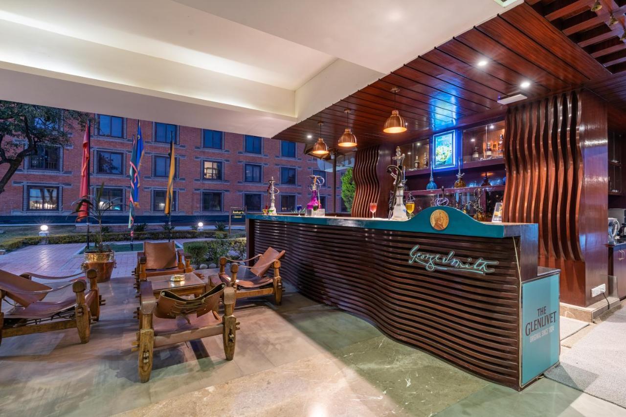 The Soaltee Kathmandu Hotel Buitenkant foto